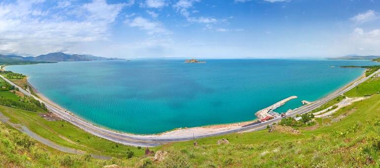 Yükselen burcunuza göre size özel tatil planını öğrenin